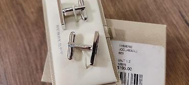 yeni 100 azn: Burberry(запонки) taxma duyme. Made in england. 100% original. 195$-a — 5