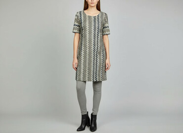 spódnice w duże grochy: Women`s dress, size M