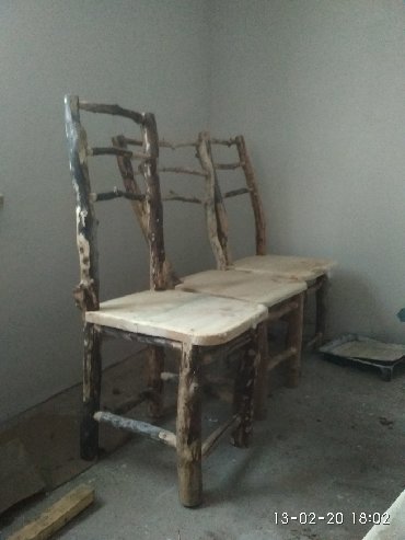 1 объявлений | lalafo.kg: Декоративные стулья из дерева. Стол декоративный, из дерева, в стиле