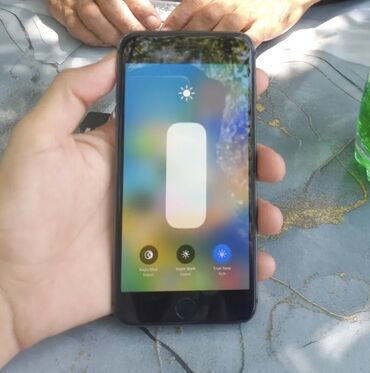 işlənmiş kamputer: IPhone 8 Plus, 64 ГБ, Jet Black, Отпечаток пальца