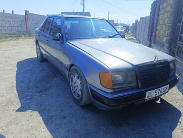 мерс 2013: Mercedes-Benz W124: 1988 г., 2.3 л, Механика, Бензин, Седан