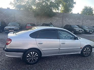 transporter multivan: Toyota Avensis: 2002 г., 1.8 л, Автомат, Бензин, Лифтбек — 3