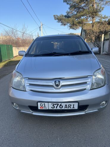 таета джип: Toyota ist: 2003 г., 1.3 л, Автомат, Бензин