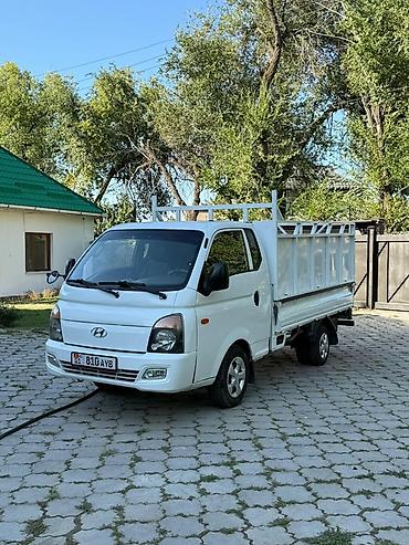 sprinter 2 2: Легкий грузовик, Hyundai, Стандарт, 1,5 т, Б/у — 3