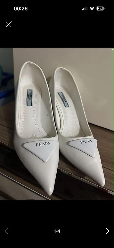 Prada qadın tuflisi Geyinilmeyib 36 Razmerdir - Model: Klassik