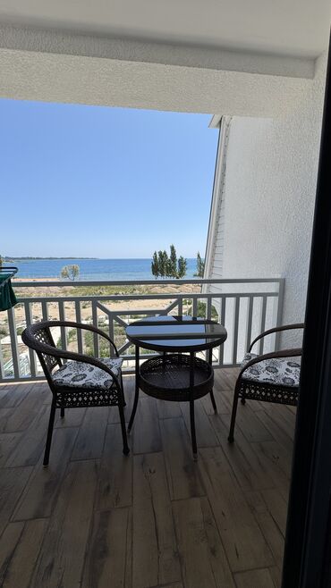 Иссык-Куль 2025: Квартира, Chaika Resort ЦО Chaika Resort, Сары-Ой, Детская площадка, Барбекю, Баскетбольная площадка — 7