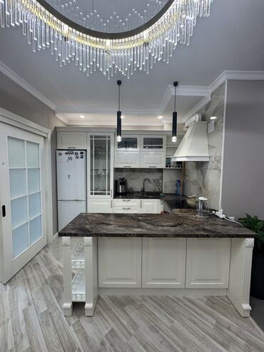 квартира берилет район шлагбаум: 2 бөлмө, 55 кв. м, Элитка, 10 кабат, Дизайнердик ремонт