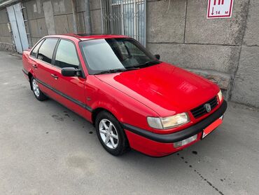 разрочка машина: Volkswagen Passat: 1994 г., 1.8 л, Механика, Бензин, Седан