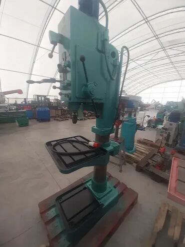 Električne bušilice: Bušilica DALMASTROJ BS16 Bušilica za precizno bušenje metala, idealna — 1