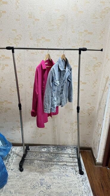 вешалка стойка напольная для верхней одежды: Кронштейн Для одежды, Материал: Металл, На колесах, Новый