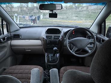 w211 e270: Mitsubishi Chariot: 1998 г., 2.4 л, Автомат, Бензин, Минивэн — 5