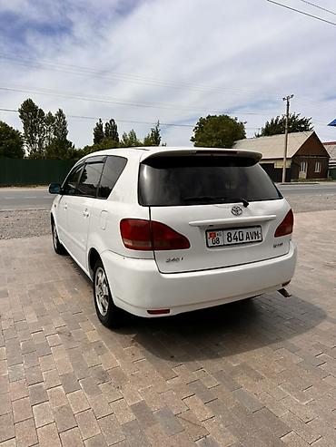 Toyota: Toyota Ipsum: 2002 г., Минивэн — 1