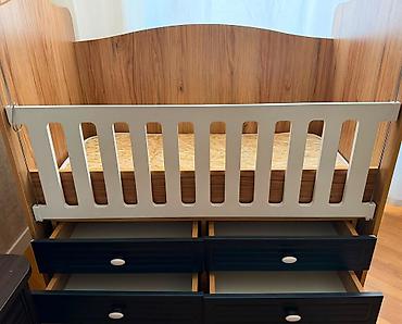 lay lay matras: Uşaq beşiyi – matrasi ilə birlikdə. - Material: ağac teksturalı — 1