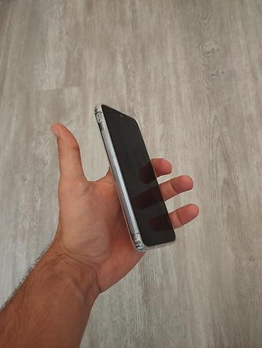 monitor 2 el: Samsung Galaxy S23, 128 ГБ, цвет - Белый, Отпечаток пальца — 1