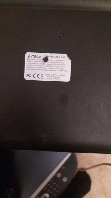 Masaüstü kompüterlər və iş stansiyaları: Masa üstü kompyuter OYQ DDR2 5 qb HDD 400 qb Prosessor İntel — 16