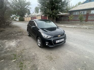 цены на мотоциклы: Chevrolet Spark: 2015 г., 1 л, Автомат, Бензин, Хетчбек