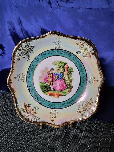 Ostalo posuđe: Porcelanska bombonijera iz 70ih.god. Bombonijera sa sedef — 1