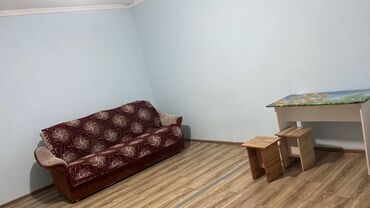 дом в красной речке: 20 м², 1 комната, Утепленный, Забор, огорожен
