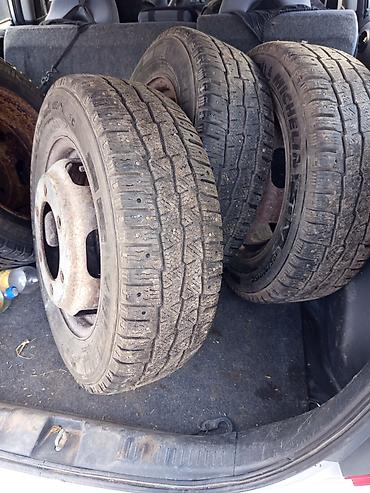 215 75 16c: Комплект из 4 зимних шин Michelin Agilis с шипами на стальных дисках — 3