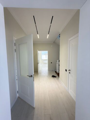 Продажа домов: Дом, 290 м², 5 комнат, Риэлтор, Евроремонт — 10