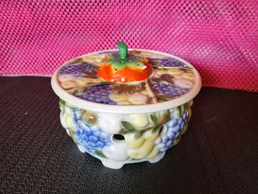 Kuhinjski setovi: Svecnjak,nov,9g Gerold porcelan Zapadna Nemacka na lalafo.rs — 1 Kuhinjski setovi: Svecnjak,nov,9g Gerold porcelan Zapadna Nemacka — 1