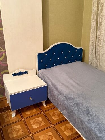 Otaq bitkiləri: Təknəfərlik çarpayı