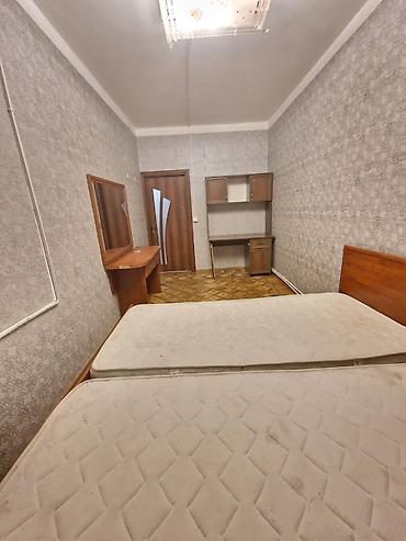 Uzunmüddətli kirayə mənzillər: Ecemide Kirayə verilir: 2 otaqlı mənzil - Planlaşdırma: geniş zal — 8