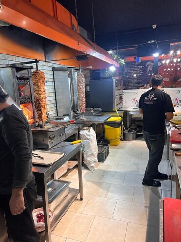 Restoran, kafelər: Hazir işlək biznez Satılır Mərdəkənda stanciya diyilən yerdə yerləşir — 10