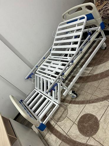 Медицинская мебель: Функциональная медицинская кровать с механической регулировкой - — 5