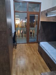 Uzunmüddətli kirayə mənzillər: Sumqayıt şəhəri Sülh küçəsi ilə "Göyərçin"dən aşağı düşdükdə -da lalafo.az — 11 Uzunmüddətli kirayə mənzillər: Sumqayıt şəhəri Sülh küçəsi ilə "Göyərçin"dən aşağı düşdükdə — 11