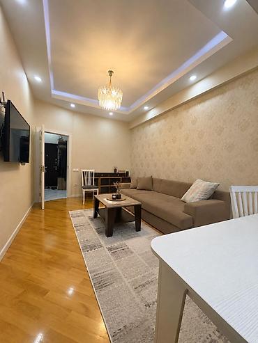 şamaxinka: 🏠 2 otaqlı evə 1 xanım ev yoldaşı axtarılır 📍 20 Yanvar mst – — 2