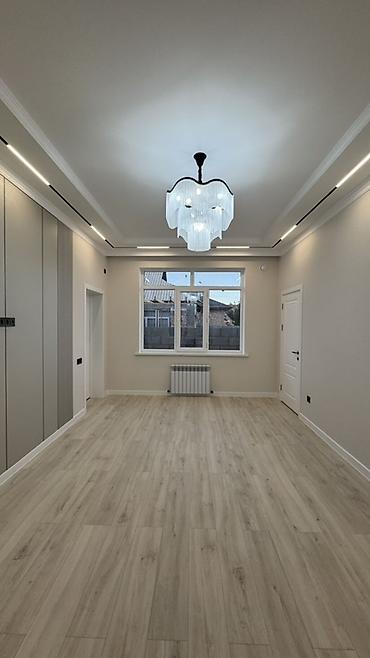 по трассе: 3 комнаты, 73 м², 2 соток, Бишкек, Новопавловка с. Собственник — 4