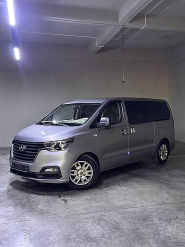 Hyundai: Hyundai Starex: 2019 г., 2.5 л, Автомат, Дизель, Фургон — 1