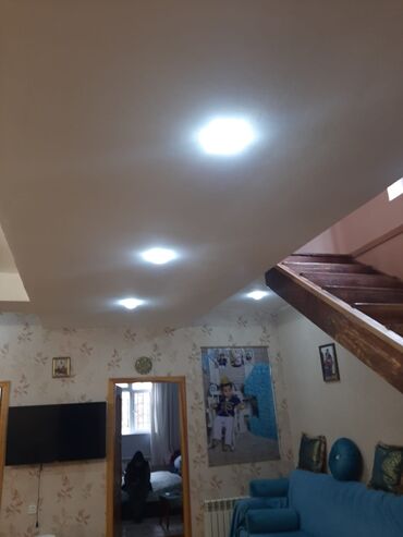 Həyət evləri və villaların satışı: 250kv 2 mertebe yuxarda 4 otaq asagida 4 otaq evin uzunluğu -da lalafo.az — 23 Həyət evləri və villaların satışı: 250kv 2 mertebe yuxarda 4 otaq asagida 4 otaq evin uzunluğu — 23