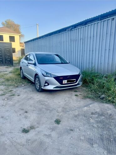 двигатель тойота авенсис 1.8 vvt i бишкек: Hyundai Solaris, серебристый седан. - Кузов: 4‑дверный седан