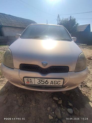 Toyota Vitz: 2000 г., 0.1 л, Автомат, Бензин, Хэтчбэк