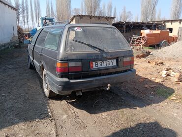 Volkswagen: Volkswagen Passat: 1992 г., 1.8 л, Механика, Бензин, Универсал