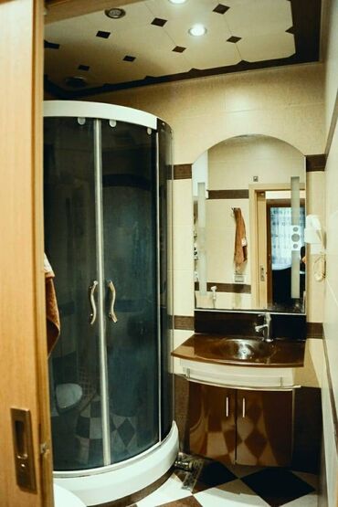 Köhnə tikili: Bakı, 5 otaqlı, Köhnə tikili, m. Gənclik, 150 kv. m — 12