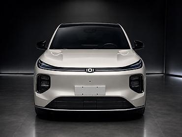 byd e6: Lixiang : 2026 г., 1.5 л, Автомат, Электромобиль, Кроссовер — 1