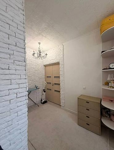 Батирлер: 2 бөлмө, 66 м², 9-мкр 106-серия, 4 кабат, Косметикалык оңдоо — 6