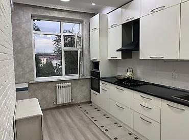 Батирлер: 2 бөлмө, 81 м², Алтын чарчы 5 кабат, Жаңы ремонт — 2