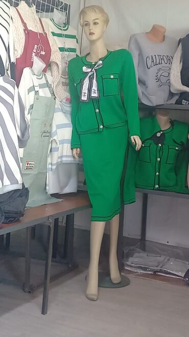 зелёный пиджак: Үлгүлөрдү жасоо | Аялдар кийими, Эркектер кийими, Балдар кийими | Көйнөктөр, Шымдары, Курткалары