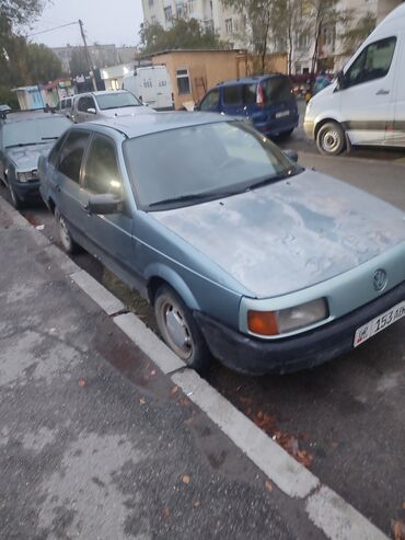 Volkswagen: Volkswagen Passat: 1991 г., 1.8 л, Бензин, Седан