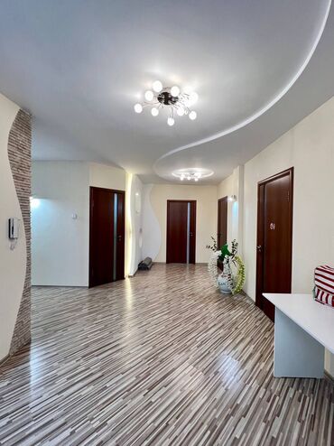 Продажа домов: Дом, 240 м², 5 комнат, Собственник, Евроремонт — 25