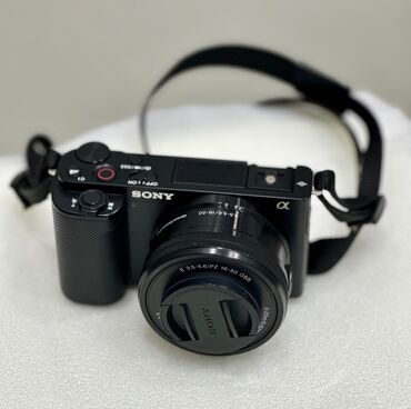 sony foto kamera: Kamera: Sony ZV-E10 Kit 16-50mm Kameranı koreyadan özüm almışam