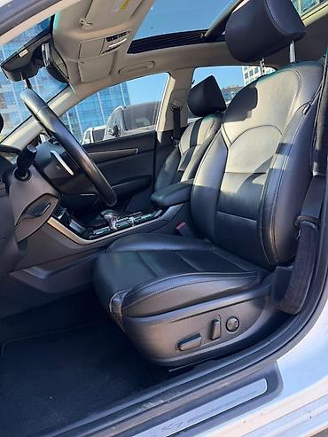 Kia: Kia K7: 2020 г., Седан — 17