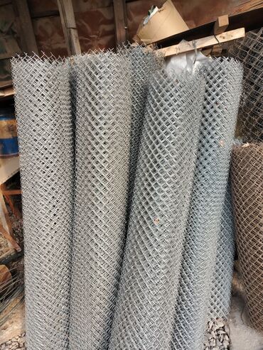 Digər biznes avadanlığı: Beton ağlay setqalarinin topdan pərəkəndə satışı — 12