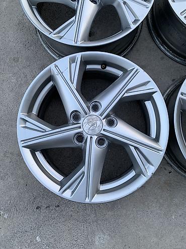 114: Литые Диски R 16 Hyundai, Комплект, отверстий - 5, Б/у — 5