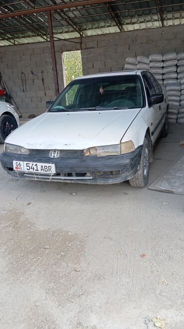 диски на акорд: Honda Accord: 1991 г., 2 л, Механика, Бензин, Седан