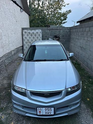 Honda: Honda Accord: 2003 г., Седан — 5